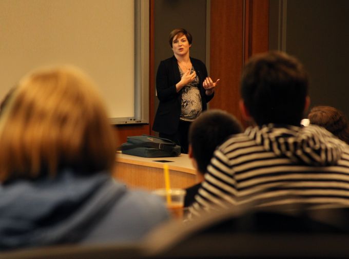 Moira Whelan, deputy assistant secretary for digital strategy with the U.S. State Department speaks to students
